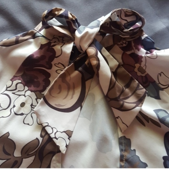 NWOT floral peplum blouse - Picture 6 of 6